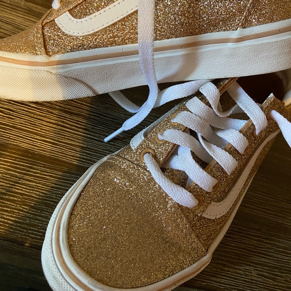 Girls Gold Glitter Vans